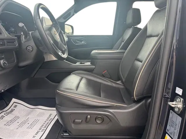 Chevrolet Suburban photo 9