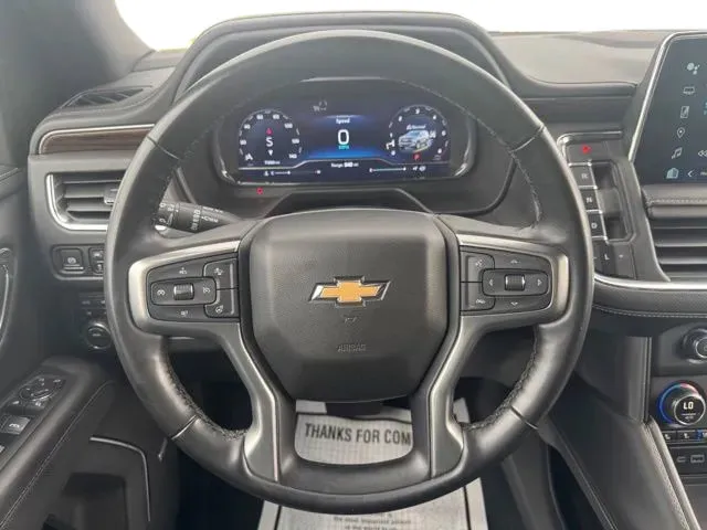 Chevrolet Suburban photo 24