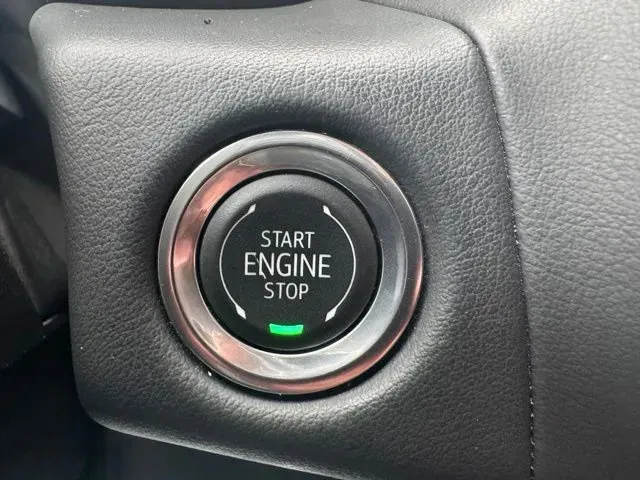 Chevrolet Suburban photo 26