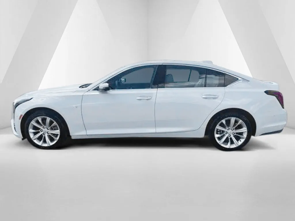 Cadillac CT5 photo 4