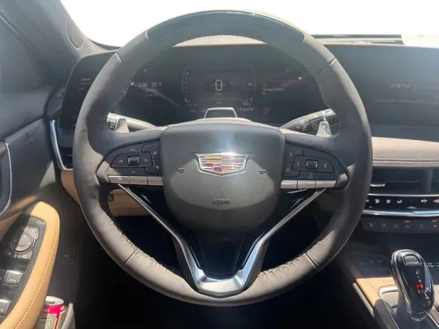 Cadillac CT5 photo 23