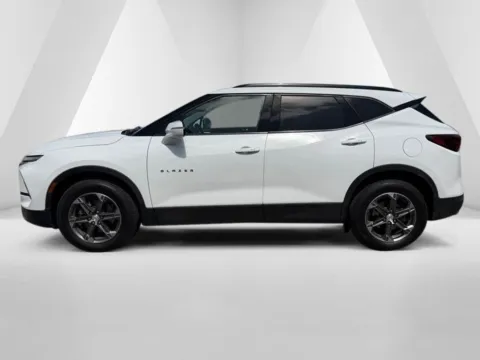 More photos of 2024 Chevrolet Blazer LT at Braden Cadillac GMC, OH