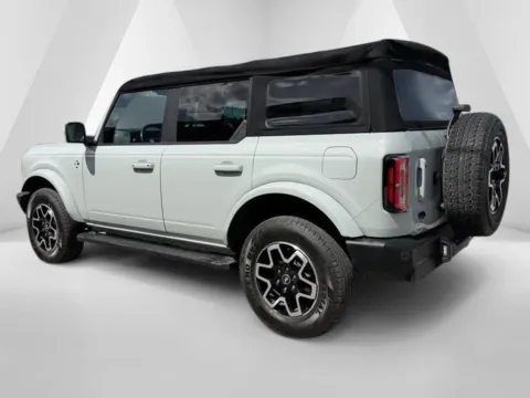 More photos of 2022 Ford Bronco Outer Banks at Braden Cadillac GMC, OH