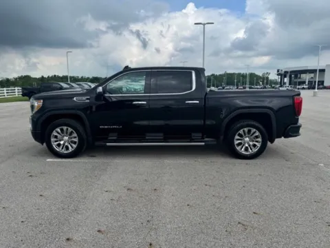 More photos of 2019 GMC Sierra 1500 Denali at Braden Cadillac GMC, OH