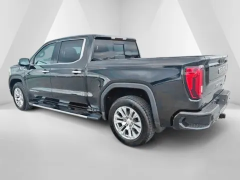More photos of 2019 GMC Sierra 1500 Denali at Braden Cadillac GMC, OH