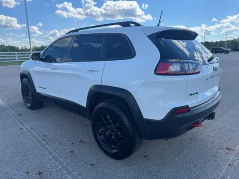 More photos of 2022 Jeep Cherokee Trailhawk at Braden Cadillac GMC, OH