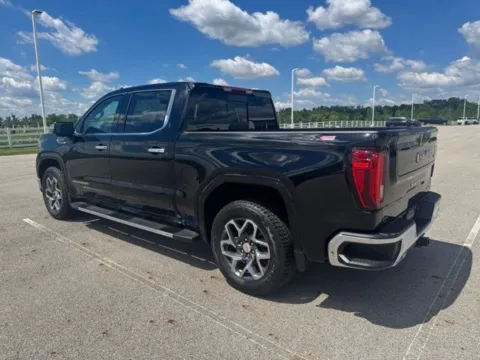More photos of 2026 GMC Sierra 1500 SLT at Braden Cadillac GMC, OH