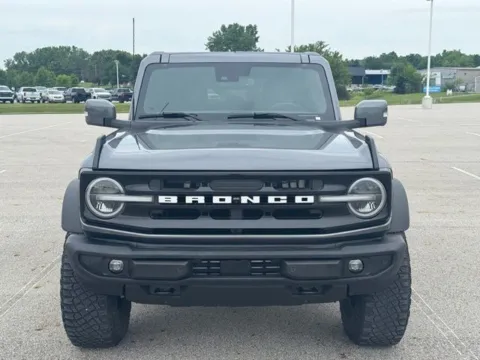 Photos of 2023 Ford Bronco Outer Banks for sale in Carroll, OH at Braden Cadillac GMC