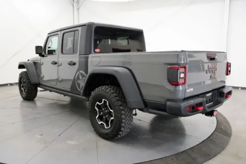 More photos of 2021 Jeep Gladiator Rubicon at Braden Cadillac GMC, OH