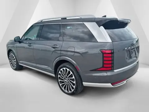 More photos of 2026 Hyundai Palisade Calligraphy at Braden Cadillac GMC, OH