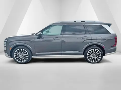 More photos of 2026 Hyundai Palisade Calligraphy at Braden Cadillac GMC, OH