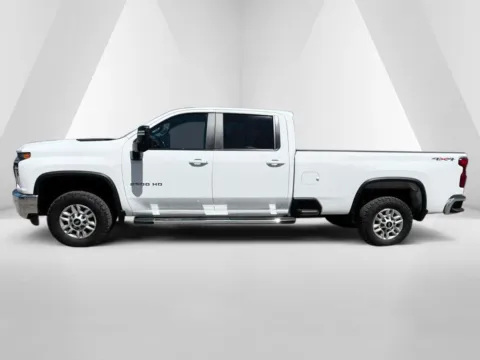 More photos of 2023 Chevrolet Silverado 2500HD LT at Braden Cadillac GMC, OH