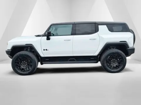 More photos of 2026 GMC Hummer EV SUV 3X at Braden Cadillac GMC, OH