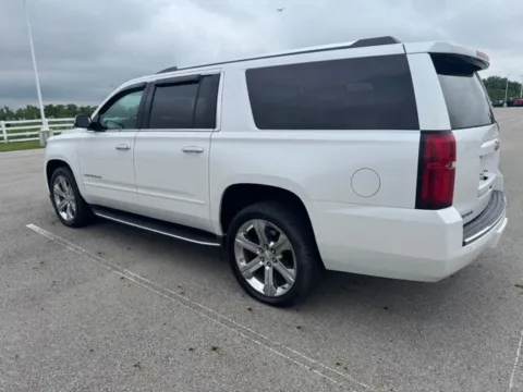 More photos of 2019 Chevrolet Suburban Premier at Braden Cadillac GMC, OH