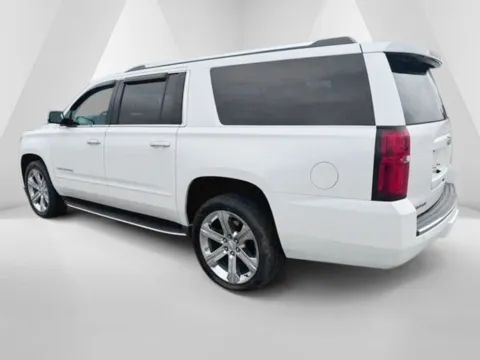 More photos of 2019 Chevrolet Suburban Premier at Braden Cadillac GMC, OH