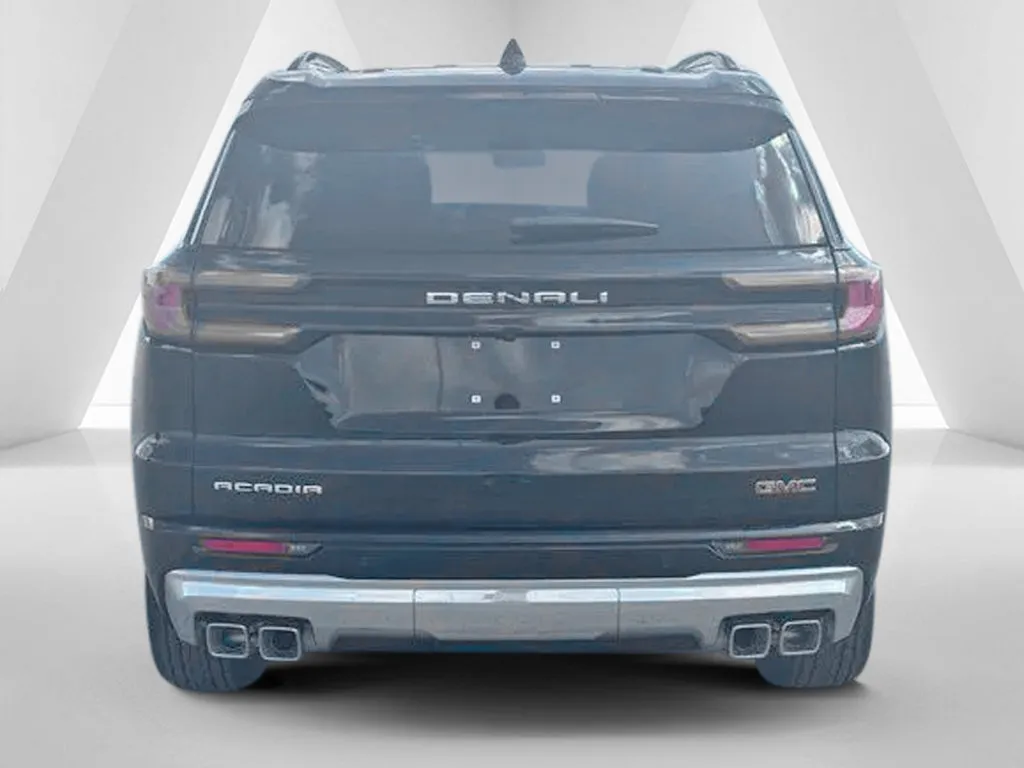 GMC Acadia photo 6