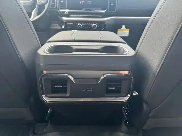 2026 GMC Sierra 1500 SLT - Photo 19