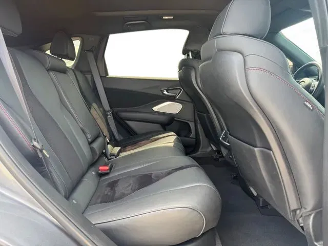 Acura RDX photo 17