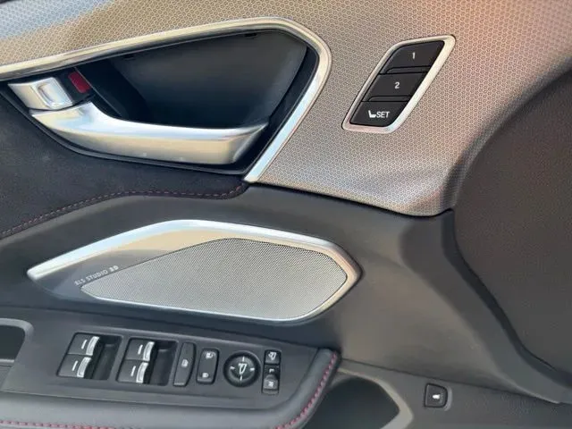 Acura RDX photo 13
