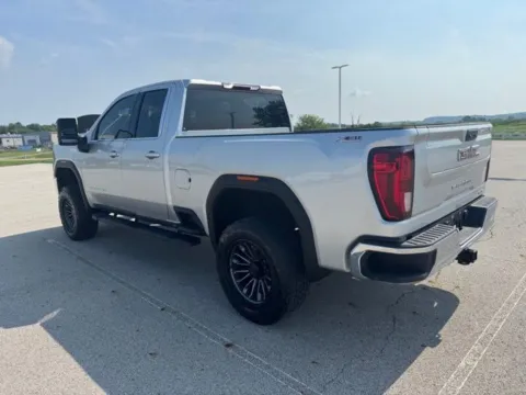 More photos of 2023 GMC Sierra 2500HD SLE at Braden Cadillac GMC, OH