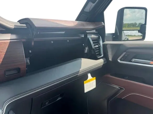 GMC Sierra photo 30