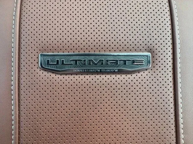 GMC Sierra photo 26