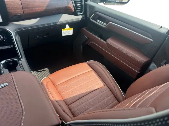 GMC Sierra photo 21