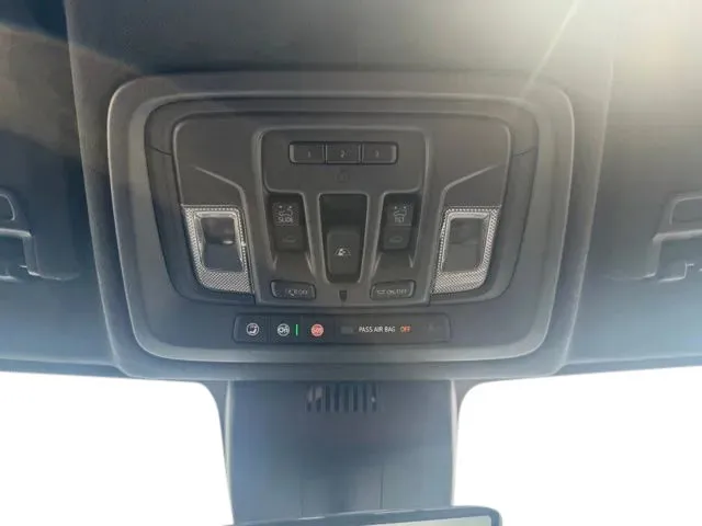 GMC Sierra photo 31