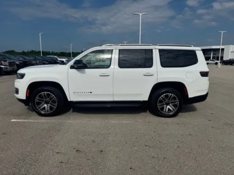 More photos of 2024 Jeep Wagoneer Series II at Braden Cadillac GMC, OH