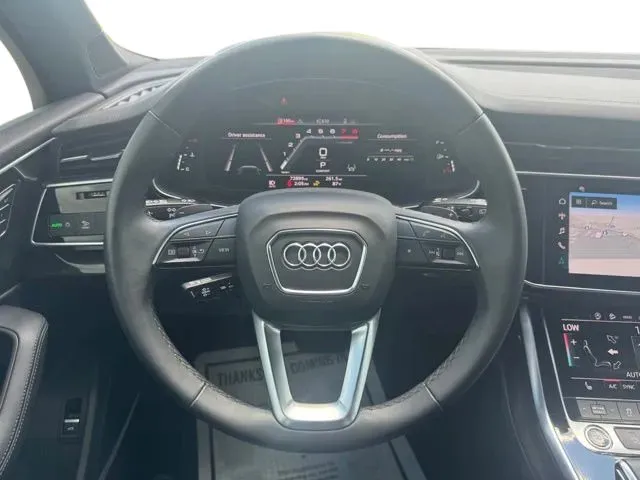 Audi Q7 photo 25