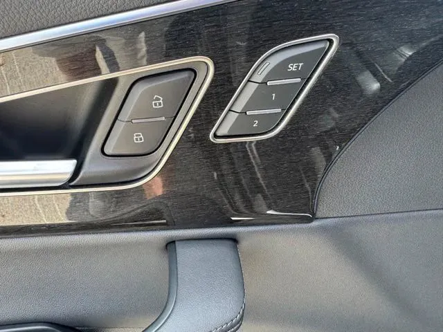 Audi Q7 photo 13