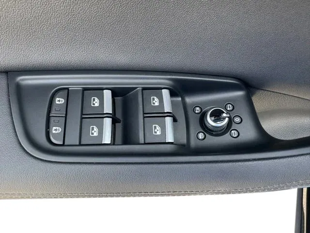 Audi Q7 photo 14