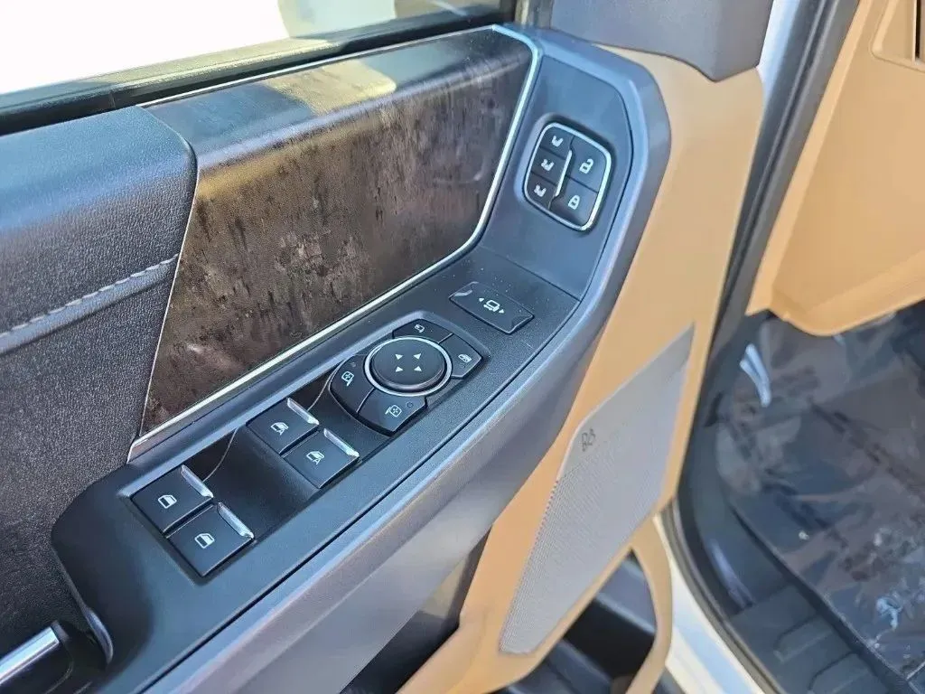 2023 Ford F-250 Super Duty Lariat - Photo 14