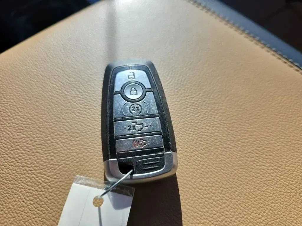 2023 Ford F-250 Super Duty Lariat - Photo 39