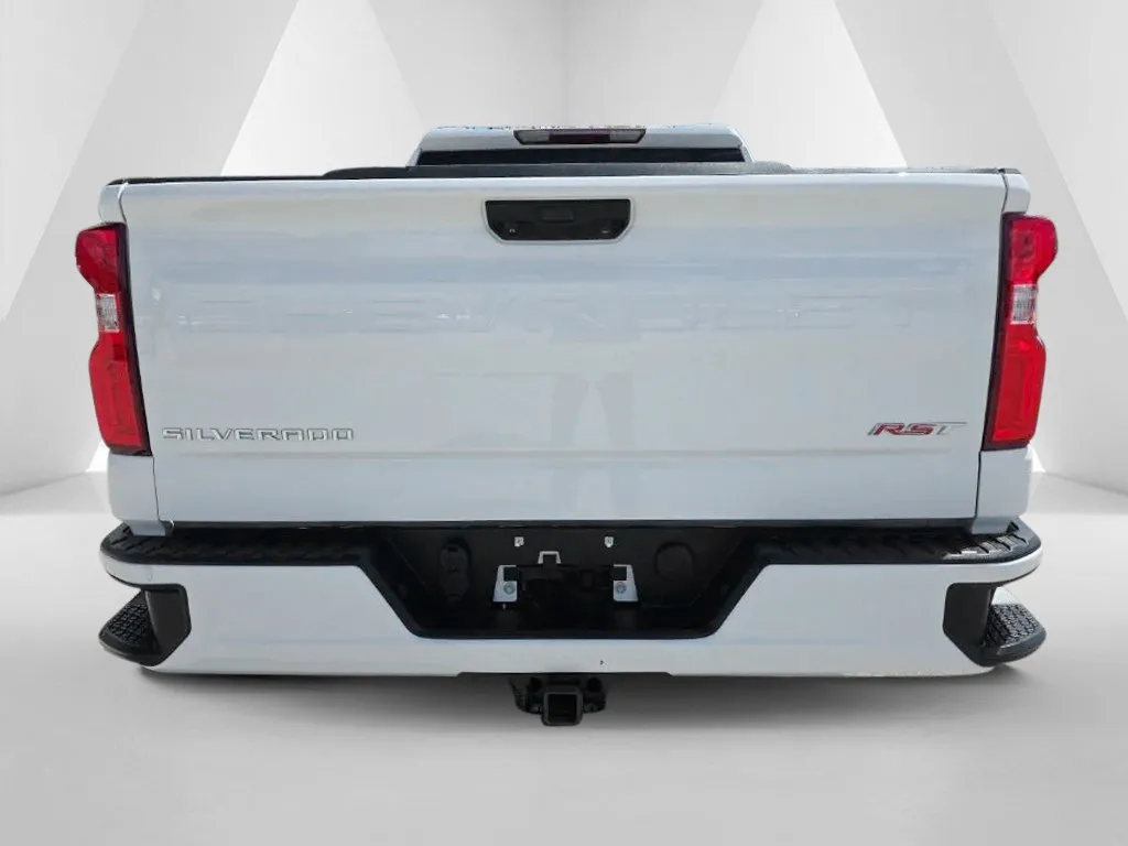 Chevrolet Silverado photo 6