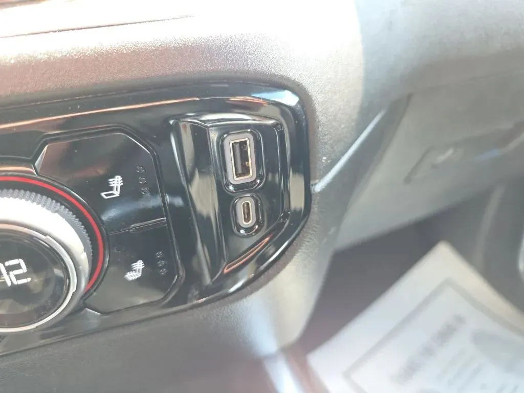 2023 Chevrolet Silverado 1500 RST - Photo 38