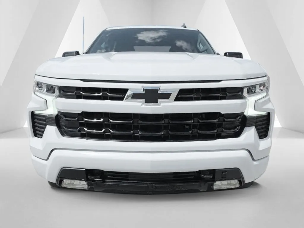 2023 Chevrolet Silverado 1500 RST - Photo 2
