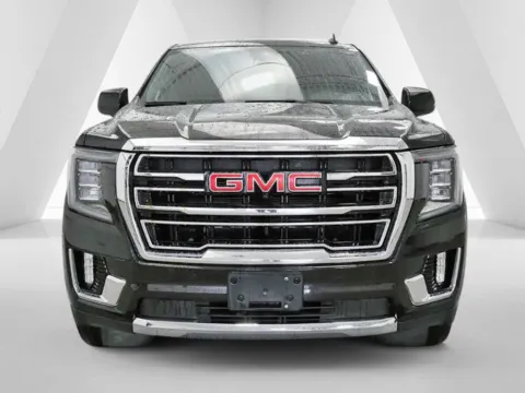 Another view of 2023 GMC Yukon XL SLT for sale in Carroll, OH at Braden Cadillac GMC