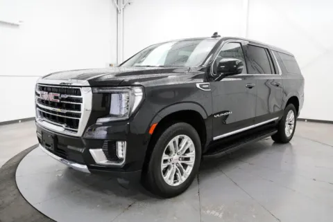 Another view of 2023 GMC Yukon XL SLT for sale in Carroll, OH at Braden Cadillac GMC