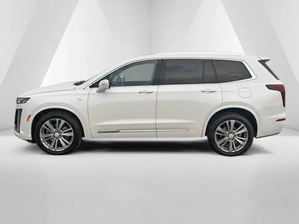Cadillac XT6 photo 4