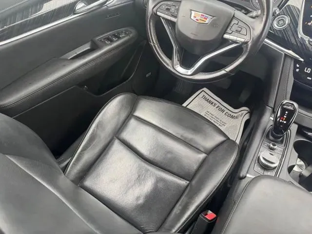 Cadillac XT6 photo 23