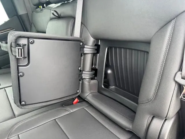 GMC Sierra photo 18