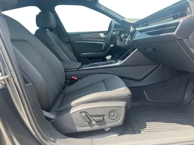 Audi A6 photo 14