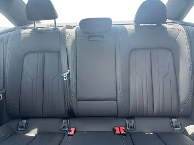Audi A6 photo 19