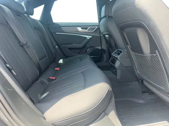 Audi A6 photo 17