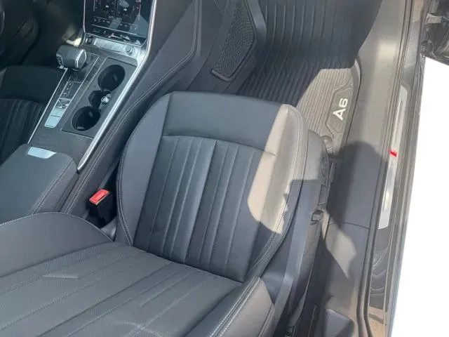 Audi A6 photo 15