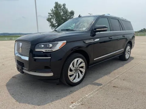 Another view of 2023 Lincoln Navigator L Reserve for sale in Carroll, OH at Braden Cadillac GMC