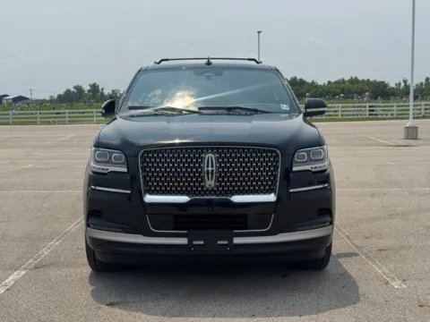 Photos of 2023 Lincoln Navigator L Reserve for sale in Carroll, OH at Braden Cadillac GMC