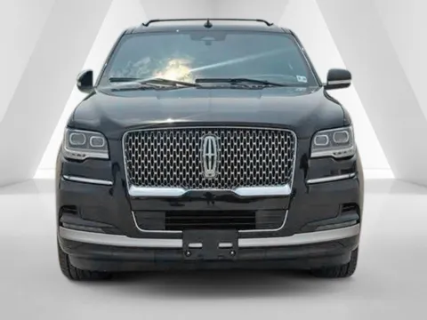 Another view of 2023 Lincoln Navigator L Reserve for sale in Carroll, OH at Braden Cadillac GMC