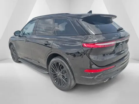 More photos of 2025 Lincoln Corsair Premiere at Braden Cadillac GMC, OH